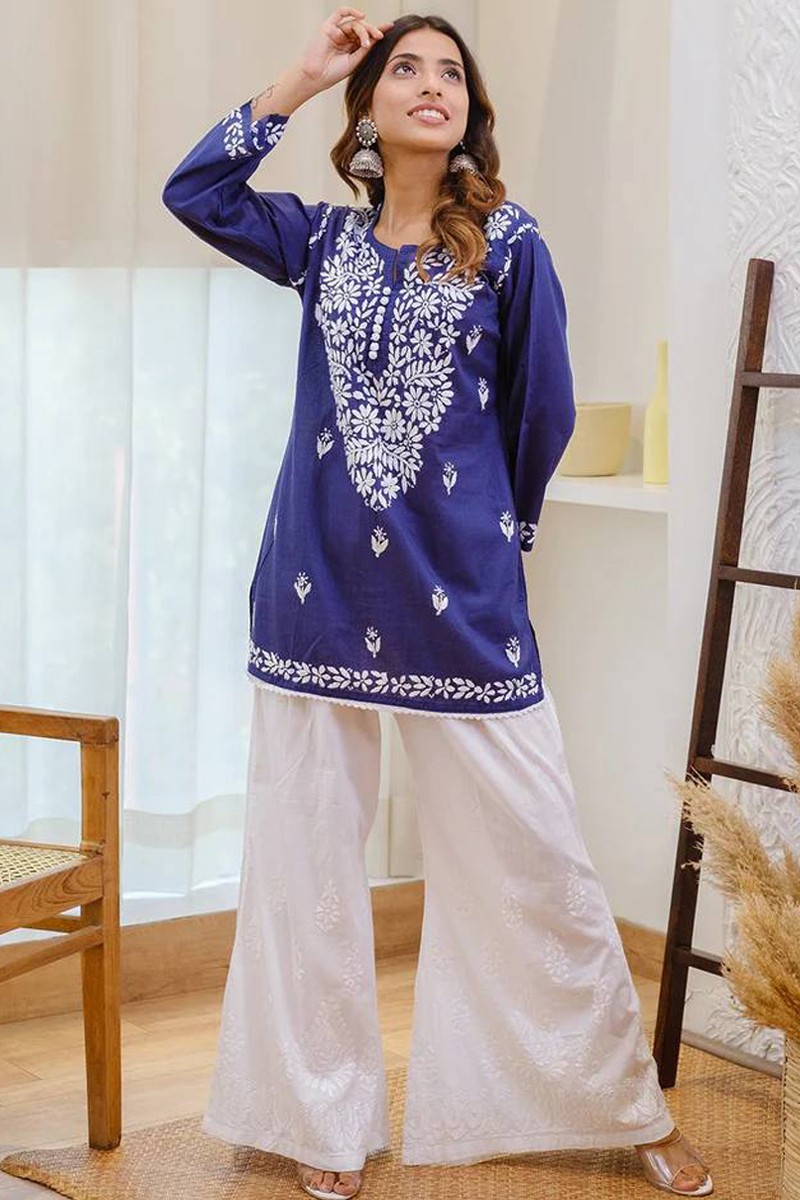 Buy Ishin Women's Chanderi Silk Sequinned Embellished A-Line Kurta Palazzo  Dupatta Set Online – ISHIN FASHIONS