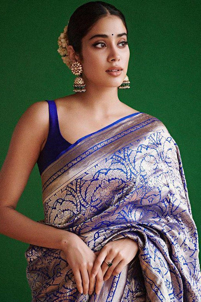 Bollywood Actress Jahanvi Kapoor Wear Blue Saree