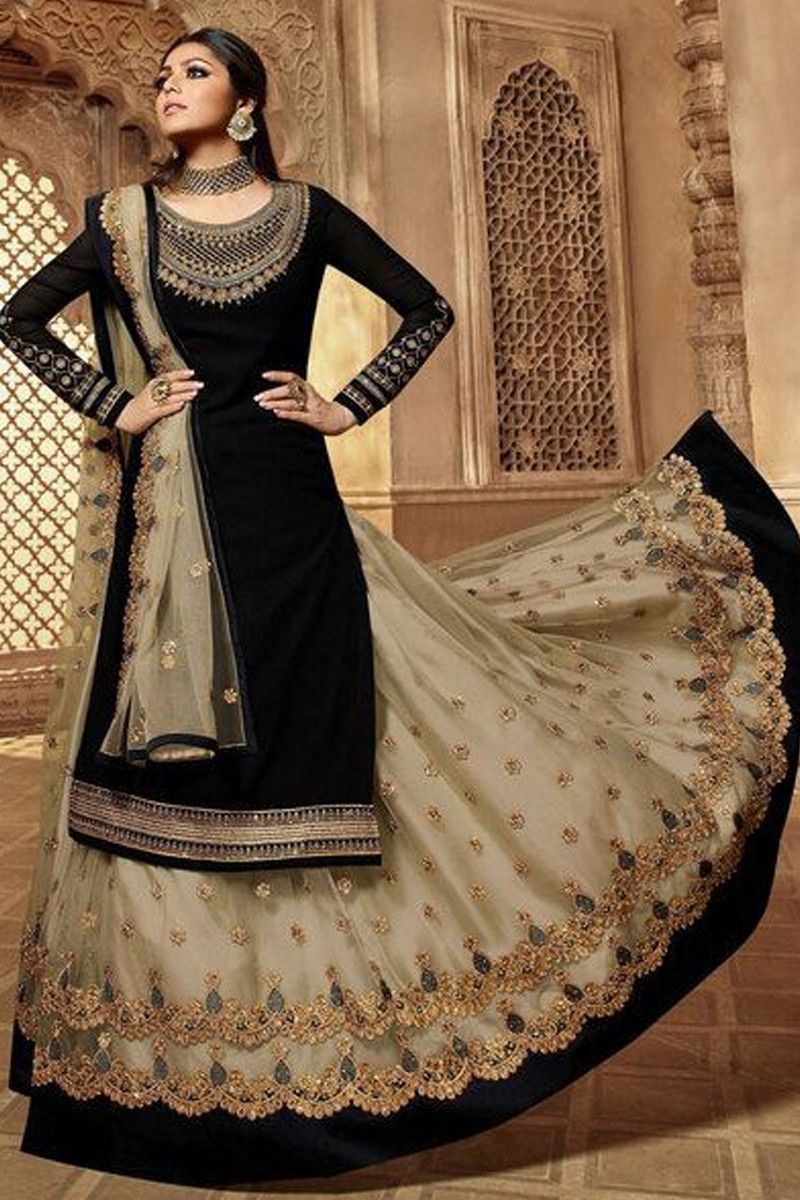 Actress Drashti Dhami Wear White Embroidery Work Salwar Suit