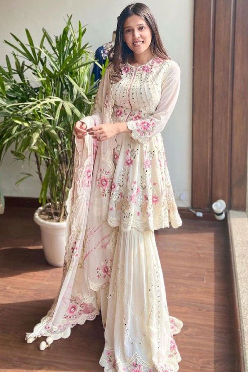 Latest Fancy Wedding Sharara Suit For Girls 2023