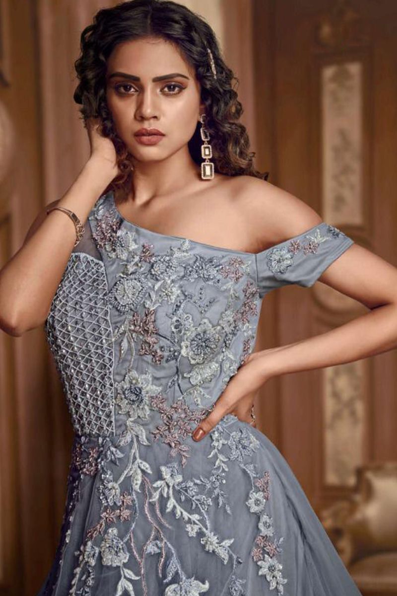Beautiful Net indo western gown with embroidery. | Party wear gown,  Bollywood style dress, Gown party wear