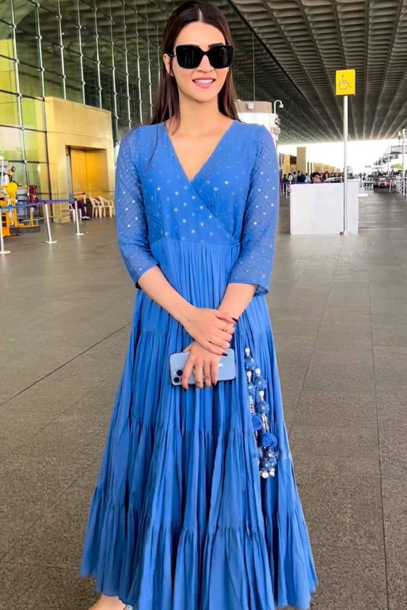 Kriti Sanon's IIFA 2018 gown is way too similar to Aishwarya's Cannes look