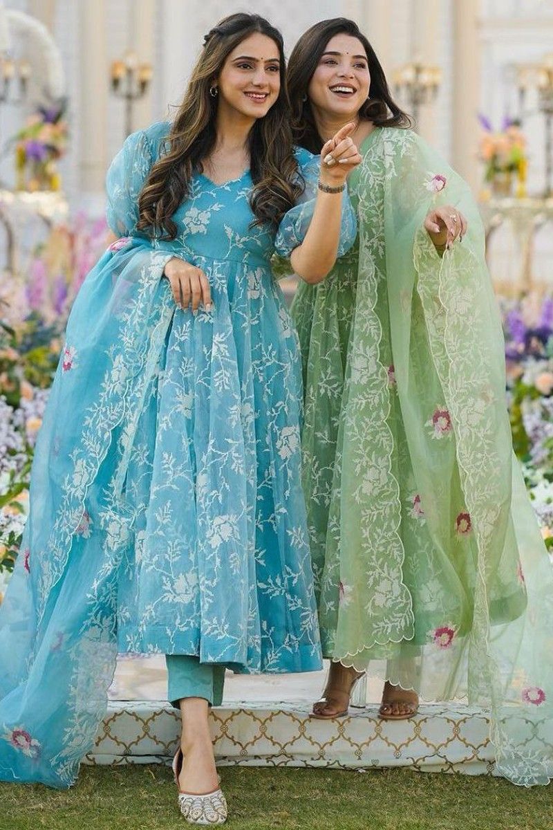 FESTIVE COLLECTIVE HEAVY ORGANZA SILK WITH SHIBORI STYLE DIGITAL PRINT WITH  FULL SLEEVES LONG GOWN + DUPATTA IN BLUE COLOR – Ethnicgarment
