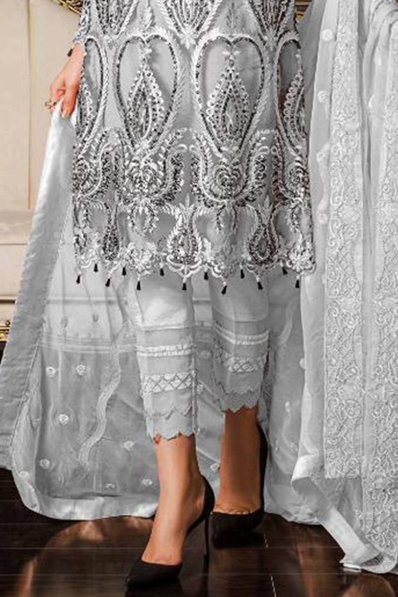 Pakistani Dresses Grey Color With Heavy Net Fabric