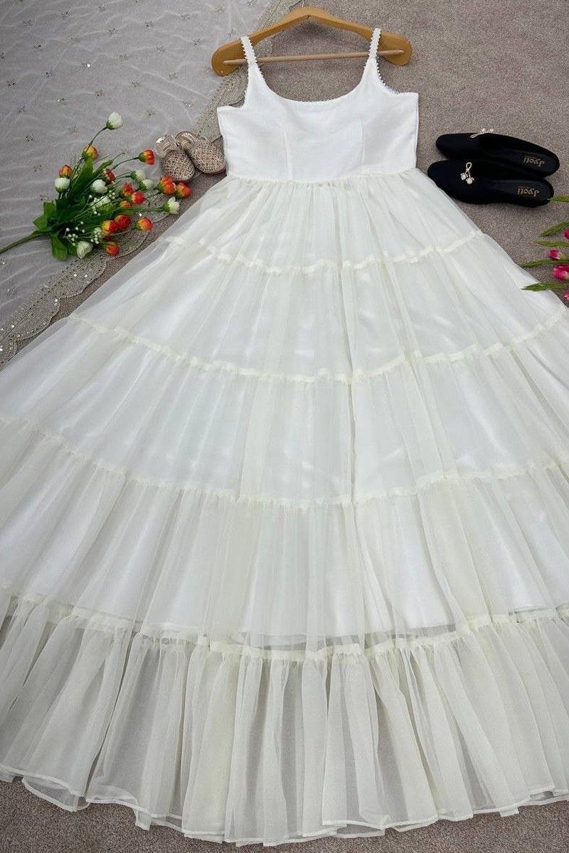 The 26 Best PuffSleeve Wedding Dresses of 2022