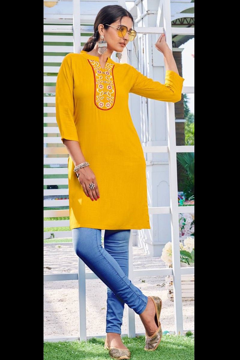 Ladies Yellow Short Kurti, Size: M at Rs 980 in Surat | ID: 2850740718473
