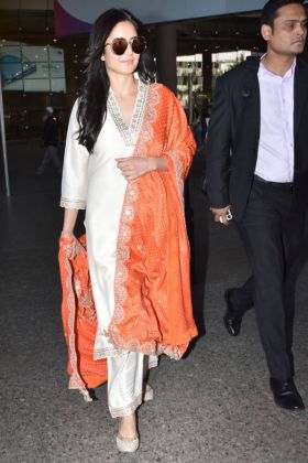 Actress Katrina Kaif Wear White Straight Salwar Suit