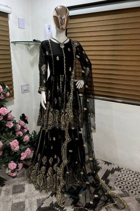 Black Faux Georgette Embroidery Work Salwar Suit