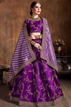 Heavy Designer Lehenga Choli In Purple Art Silk Fabric